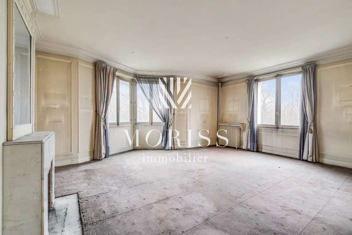 Appartement à NEUILLY-SUR-SEINE