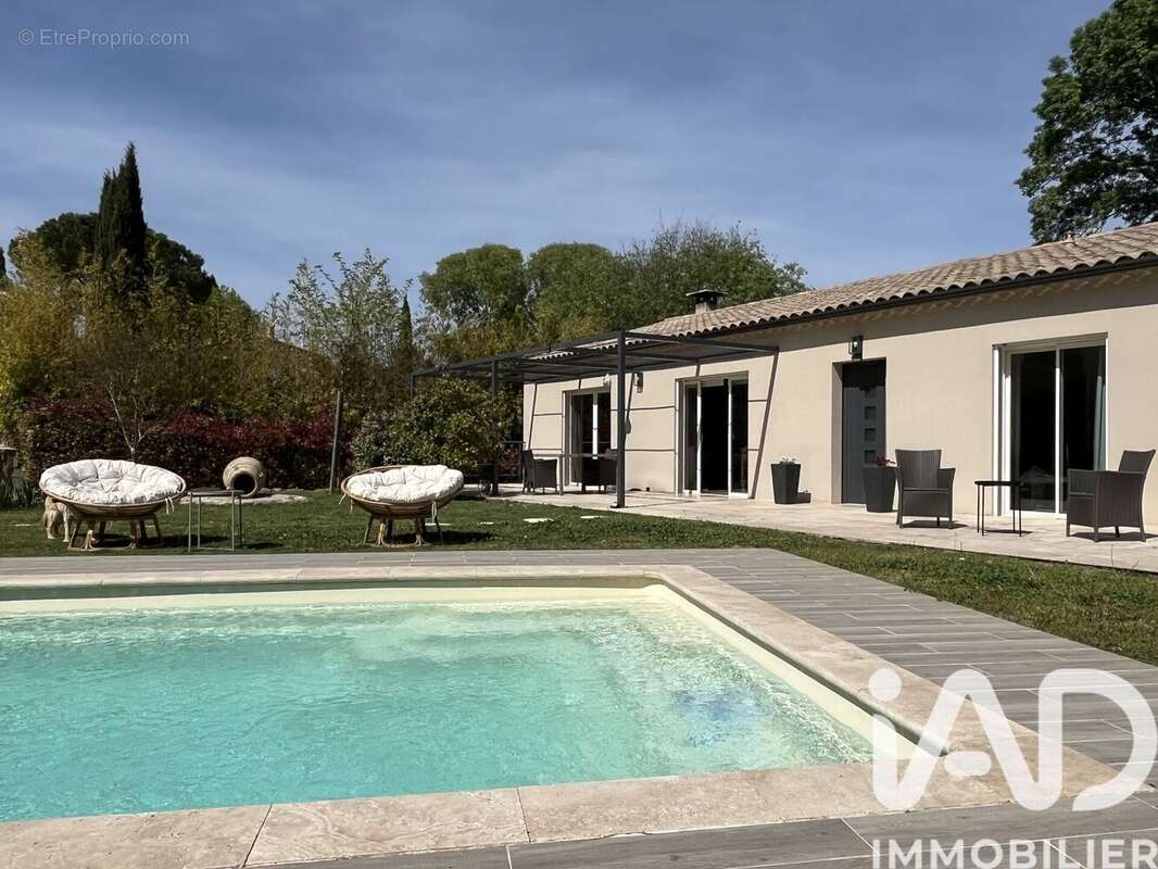 Maison 151 m² à Sanilhac-Sagries  - photo 2