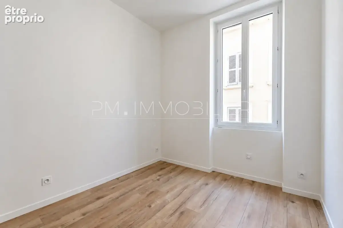 Appartement 2 pièces 25 m² à vendre à Marseille-1e (13001) - photo 5