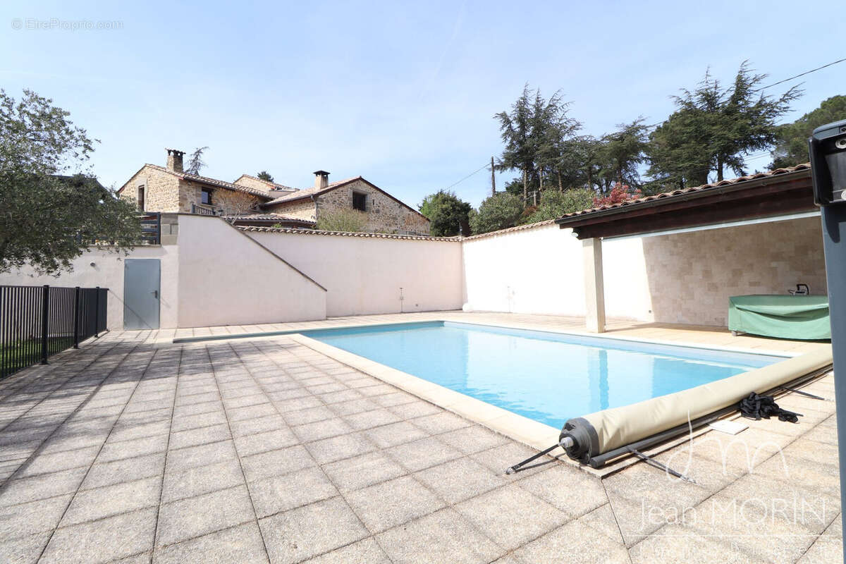 Maison à SAINT-PERAY