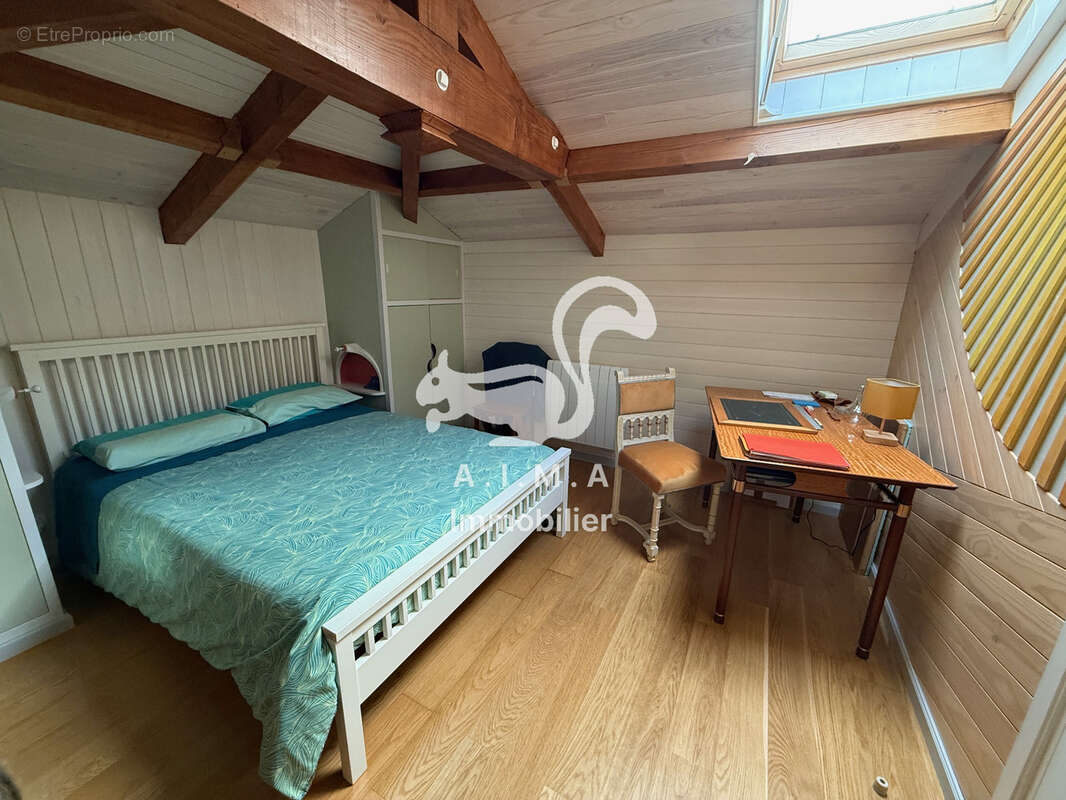Maison à MIOS