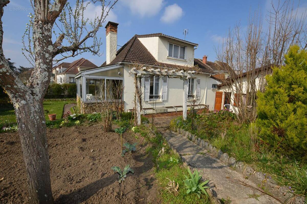 Maison à BRETIGNY-SUR-ORGE