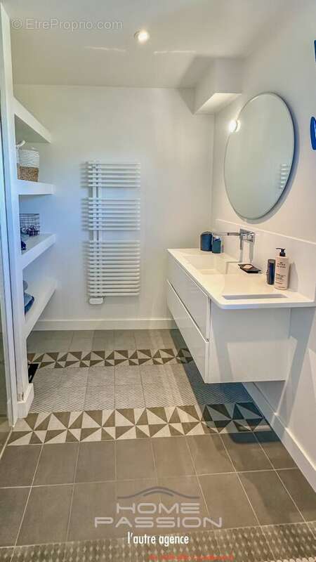 Maison à VAUX-SUR-MER