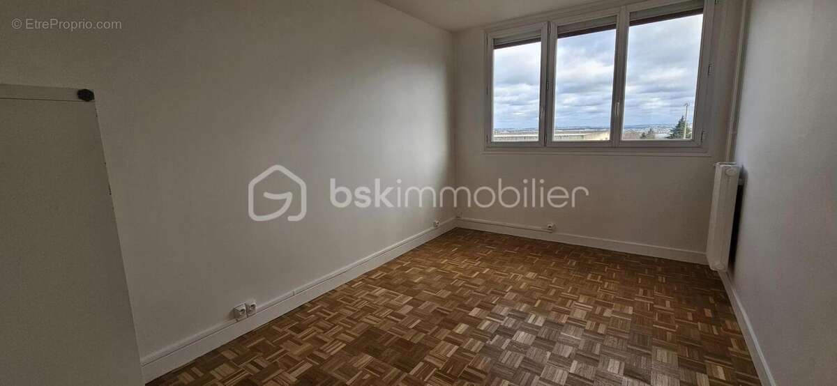 Appartement à VITRY-SUR-SEINE