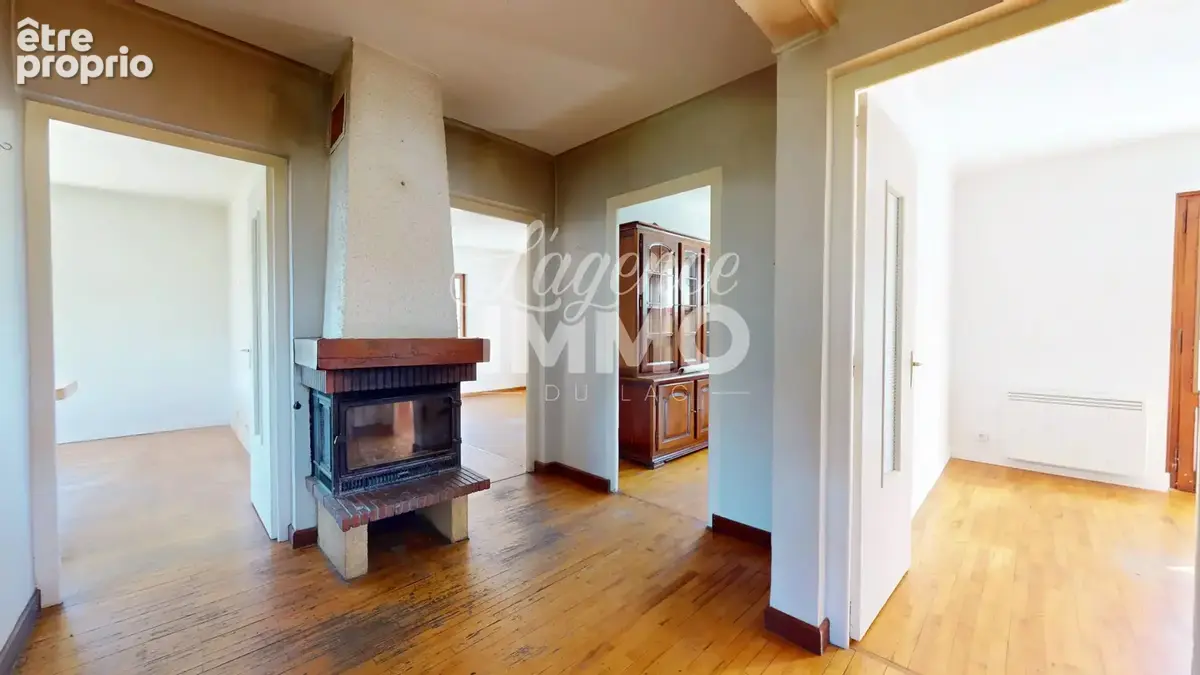Appartement à Lathuile + combles et jardin - photo 9