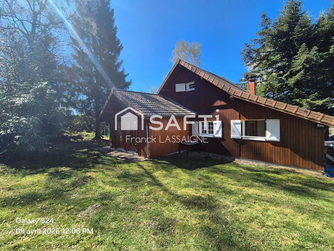 Photo 3 - Maison à SAINT-PIERRE-LA-BOURLHONNE