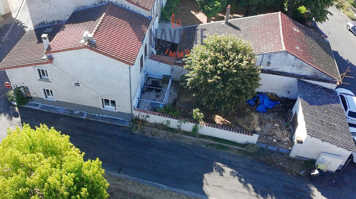 Maison de village à usage d'habitation avec jardin - photo 2