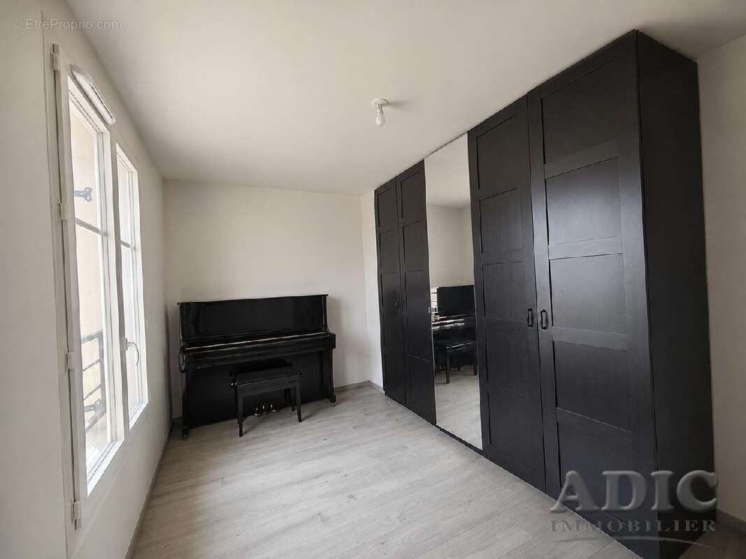 Maison 81 m² à Rouvres  - photo 6