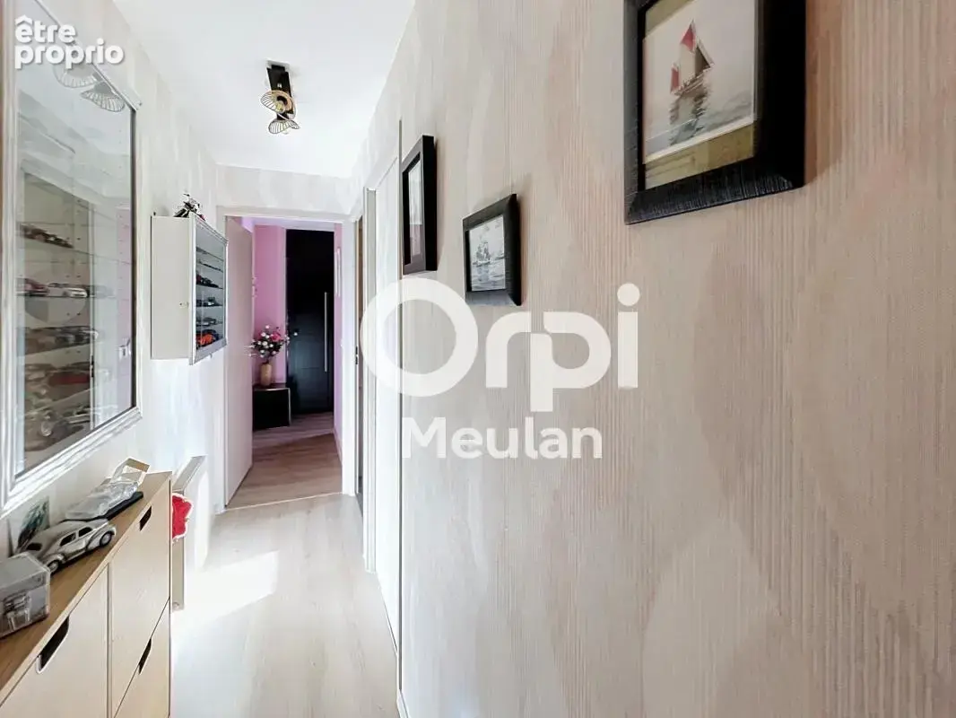 Appartement À Vendre - photo 24