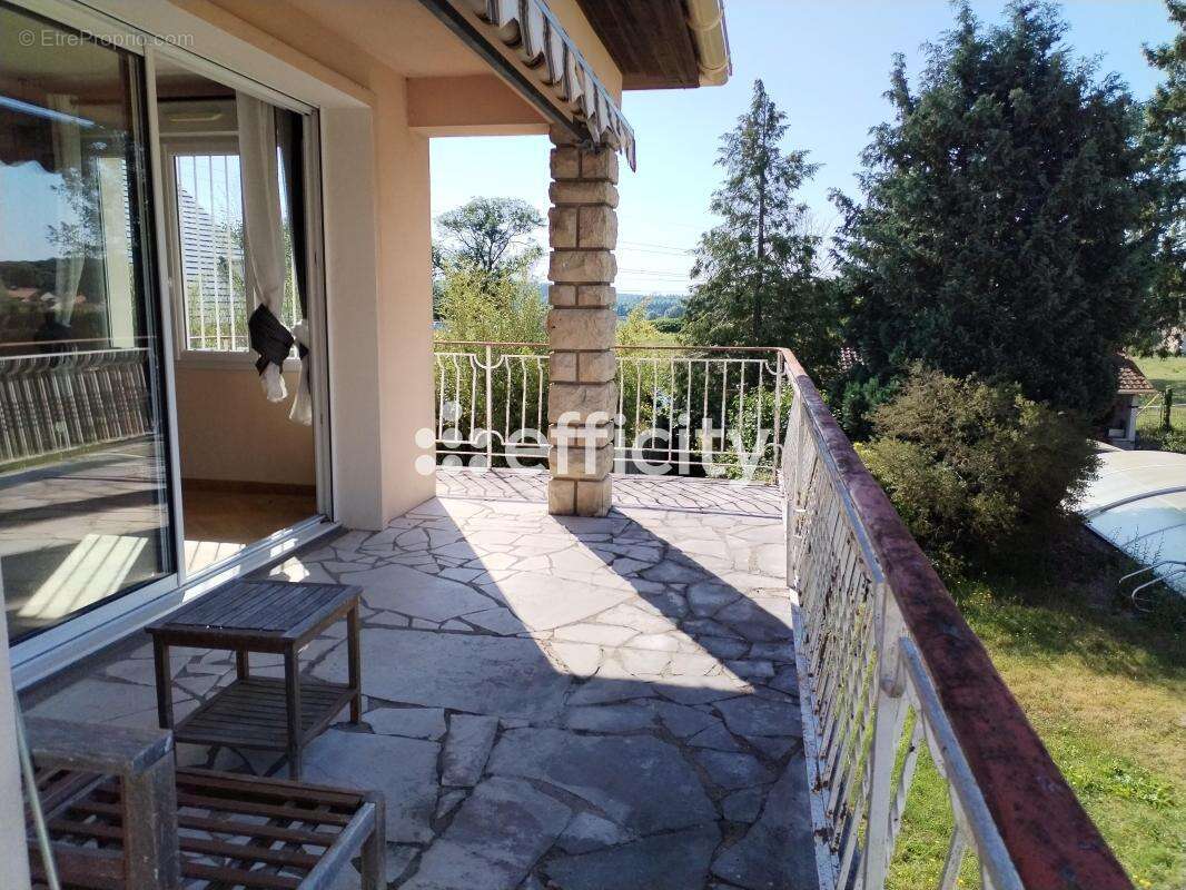 Maison à PLAISIR