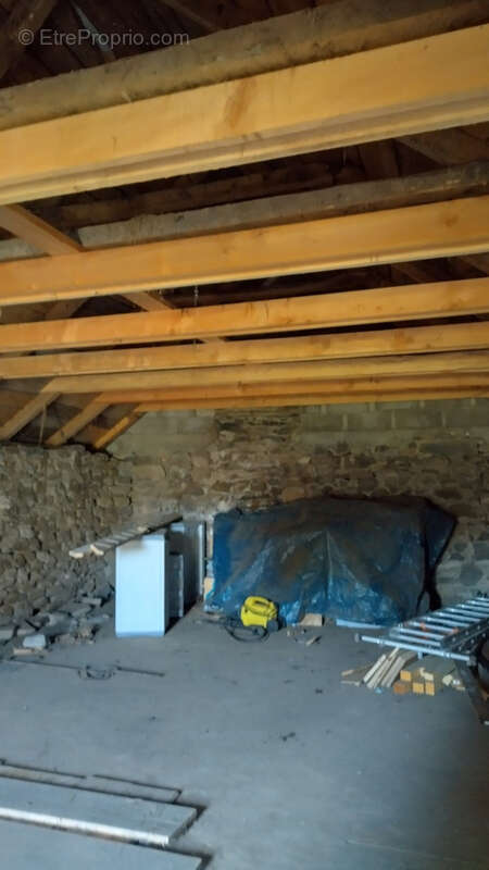 Maison en pierres avec grand garage vendue meublée - photo 19