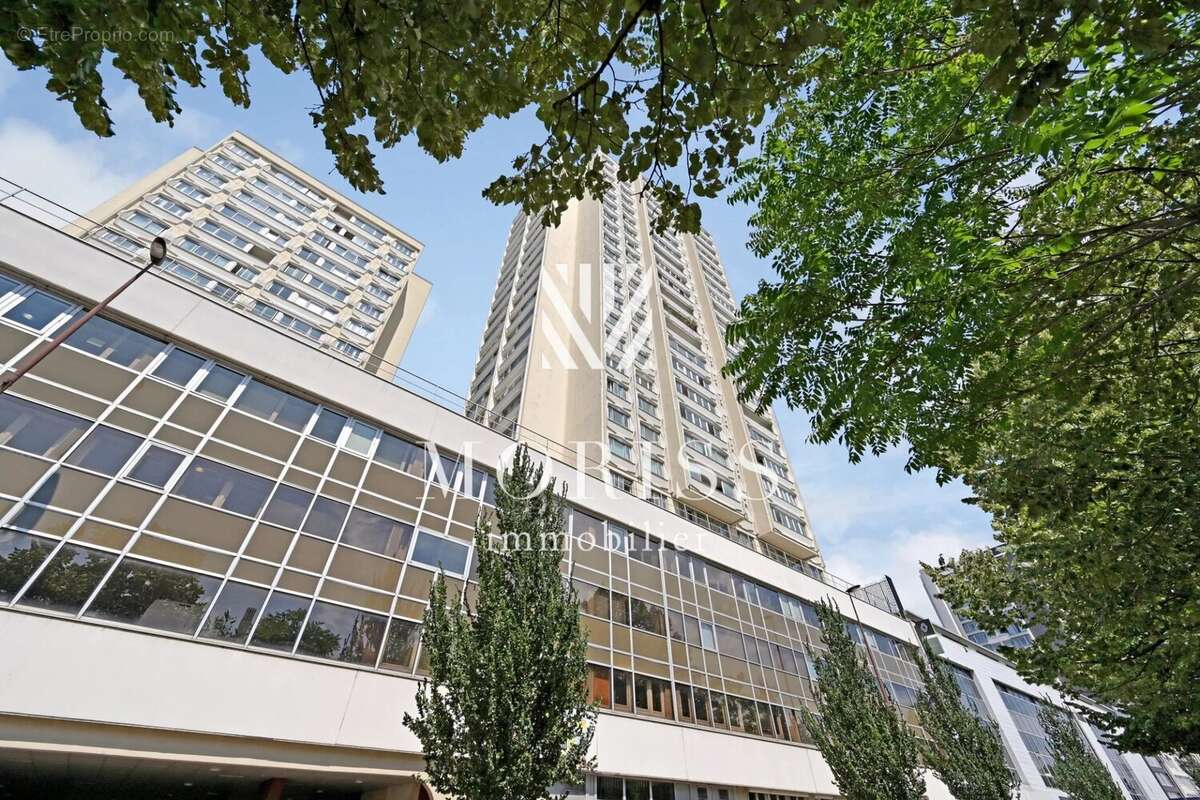 Appartement à CHARENTON-LE-PONT