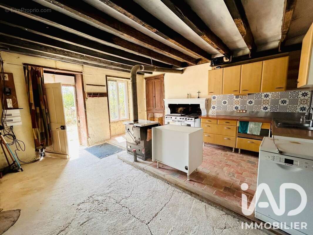 Maison 66 m² à Lignac  - photo 7