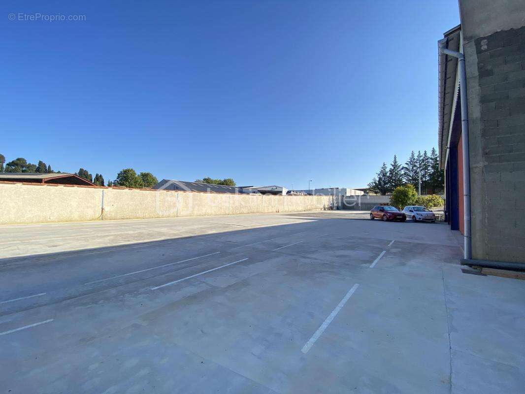 Commerce à CARCASSONNE