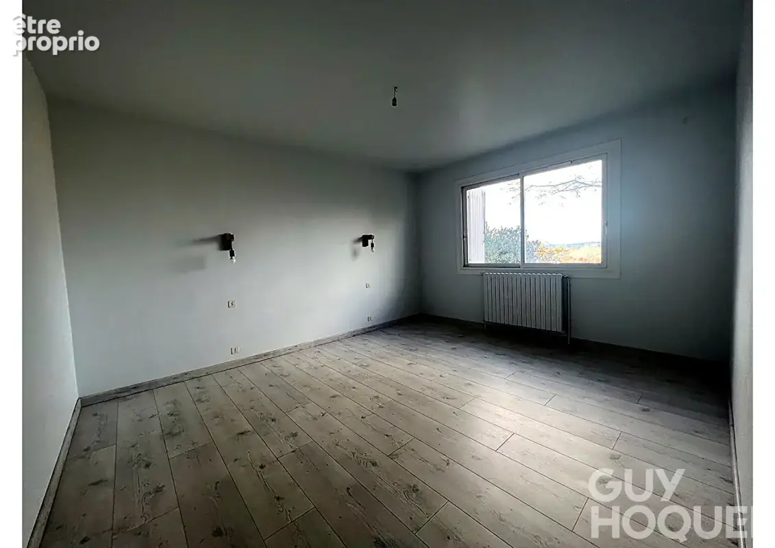 Maison spacieuse à vendre à Mourenx - 5 chambres, 177.60 m² - photo 7