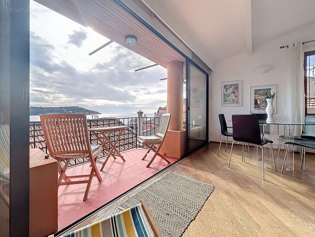 Appartement à VILLEFRANCHE-SUR-MER