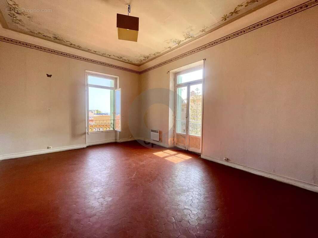 Exclusivité : Appartement de caractère 4P 125.11m² - photo 8