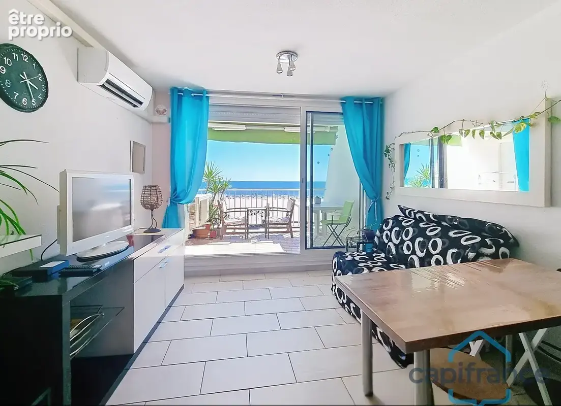 Appartement VUE MER en 1ère ligne, traversant et au DERNIER ETAGE - T2 rénové de 40m² + Terrasse - La GRANDE-MOTTE (34) - photo 4