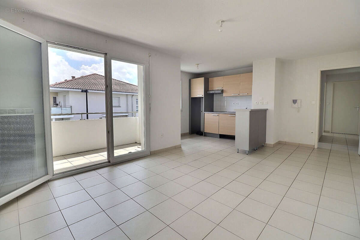 Appartement à SAINT-SEBASTIEN-SUR-LOIRE