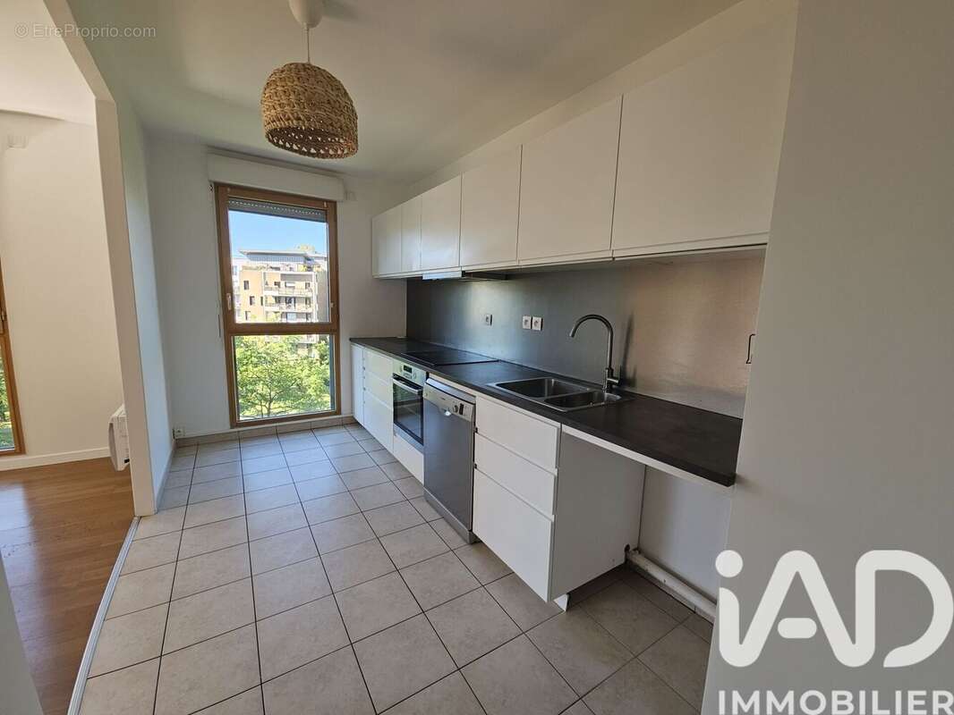 Photo 7 - Appartement à ASNIERES-SUR-SEINE