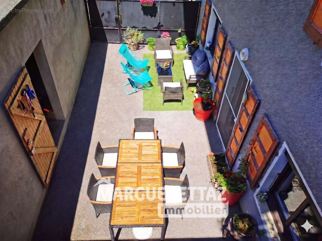 Appartement à HABERE-LULLIN