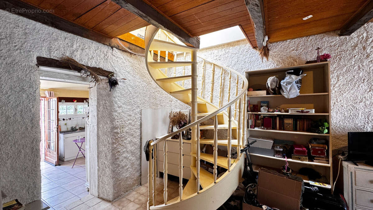 Petite maison de village au coeur de Limogne en quercy - photo 4