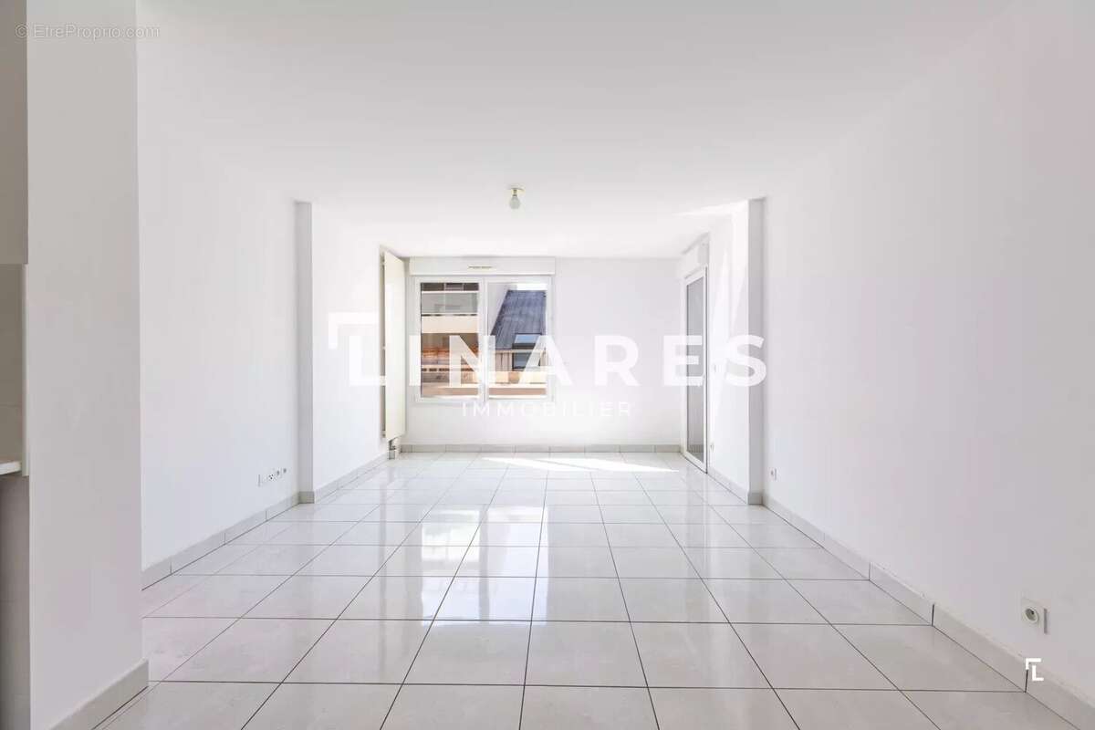 PRUNEL - Appartement T3 de 62m² - Terrasse - 13005 BAILLE - photo 5