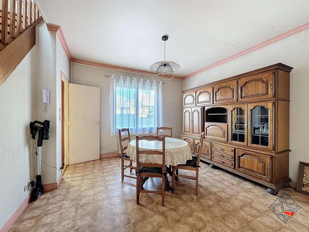 Maison à SOTTEVILLE-LES-ROUEN