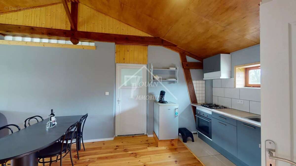 Maison à SAINT-BONNET-TRONCAIS