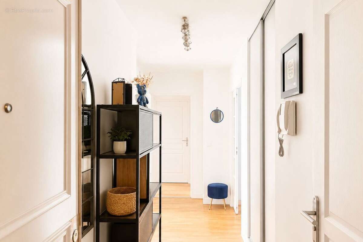 Appartement à SAINT-MAUR-DES-FOSSES