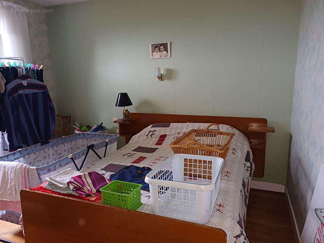 Maison à LACAPELLE-MARIVAL