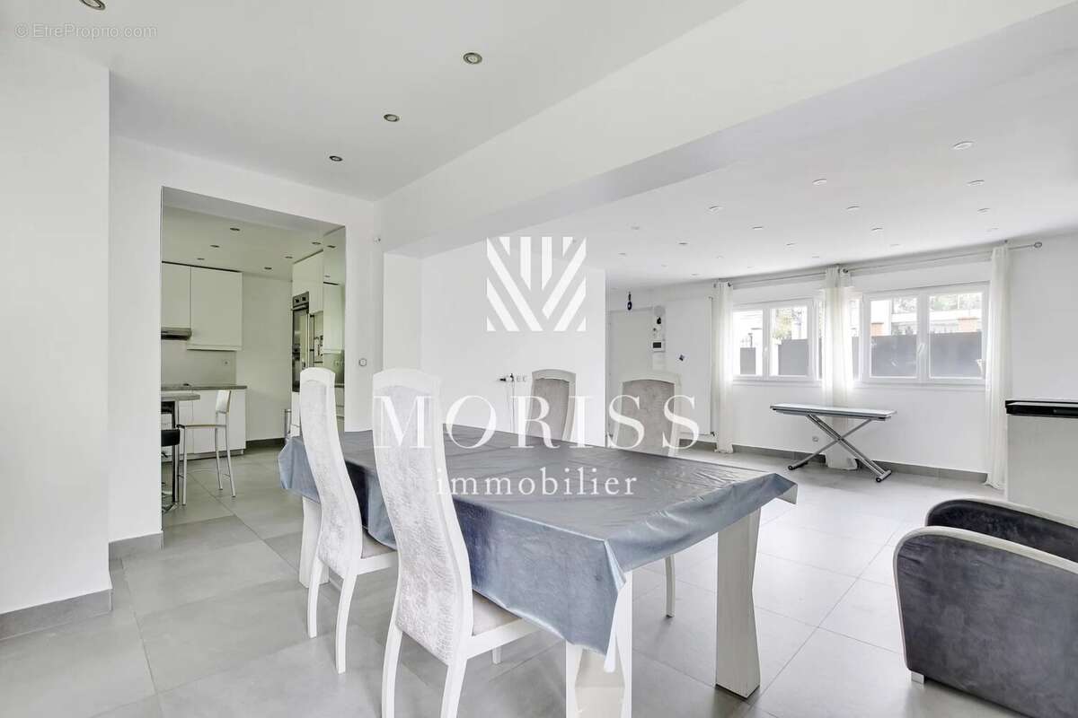 Maison à NOGENT-SUR-MARNE