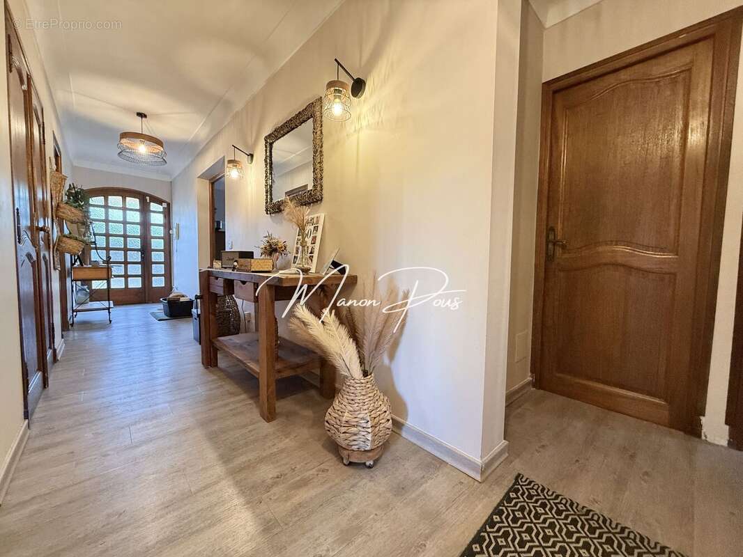 Maison à SAINT-ESTEVE