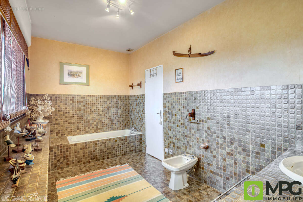 Appartement à VILLENEUVE-SUR-LOT