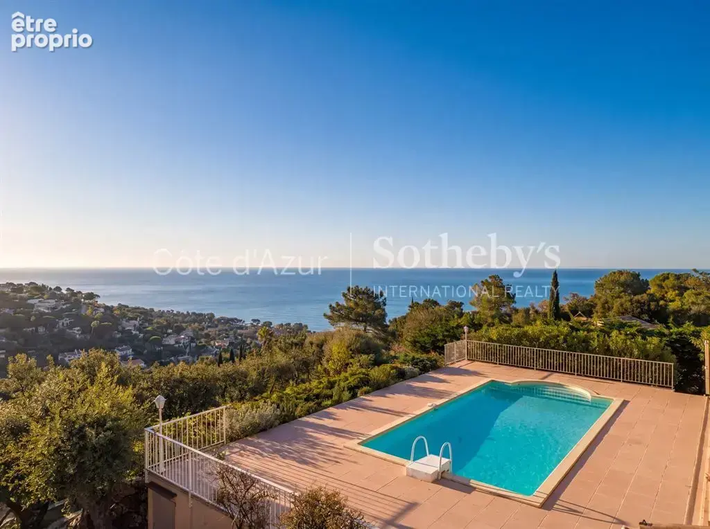 Les Issambres, villa avec vue mer, piscine et potentiel d’extension proche des plages - photo 13