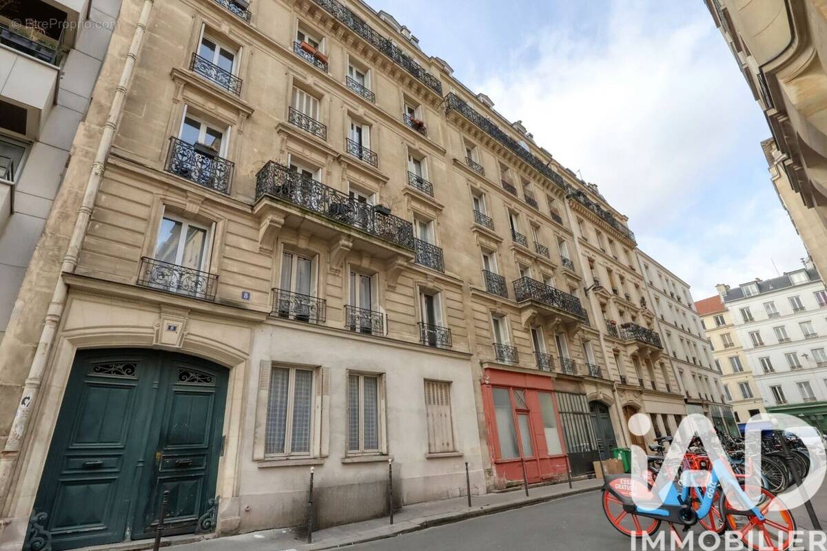 Photo 1 - Appartement à PARIS-11E
