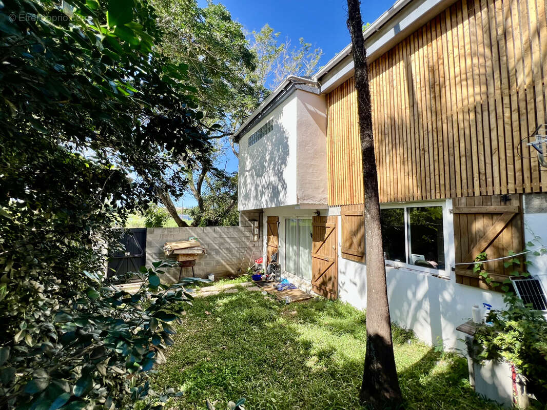 Maison à SAINT-JOSEPH