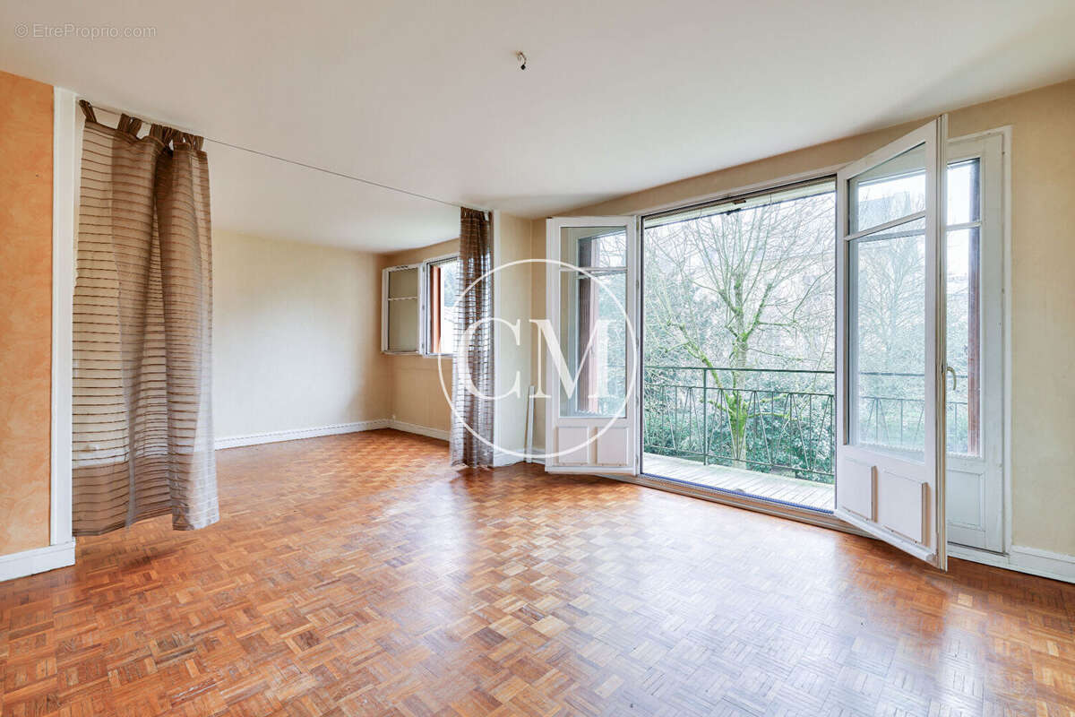 Appartement à VERSAILLES