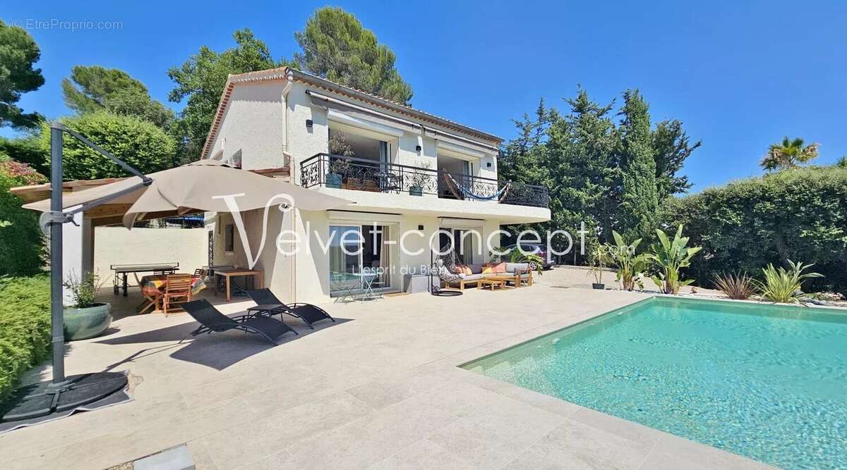 Maison à BIOT