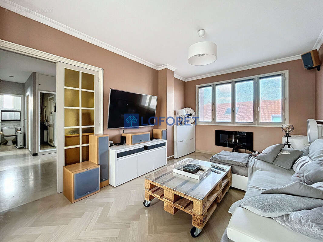 Maison à SAVIGNY-SUR-ORGE