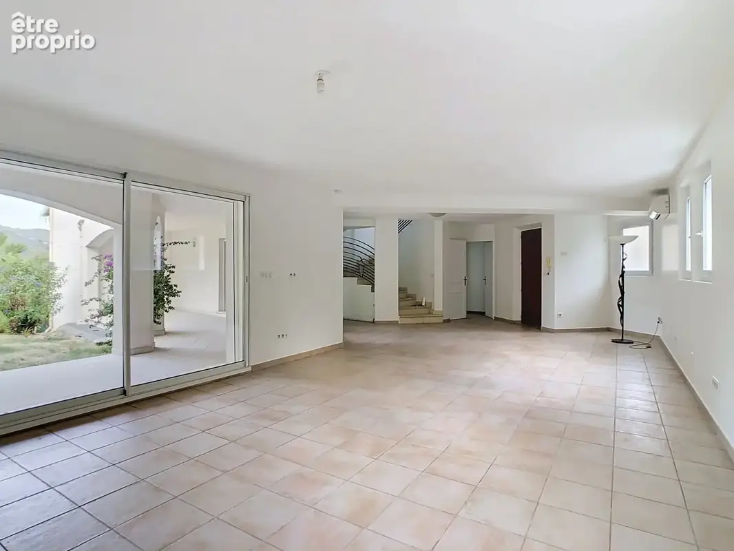 La roquette-sur-siagne – un cadre de vie privilégié à 20 minutes de cannes - photo 4