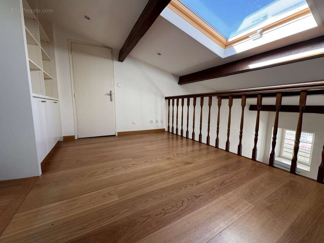 Appartement à SAINTES