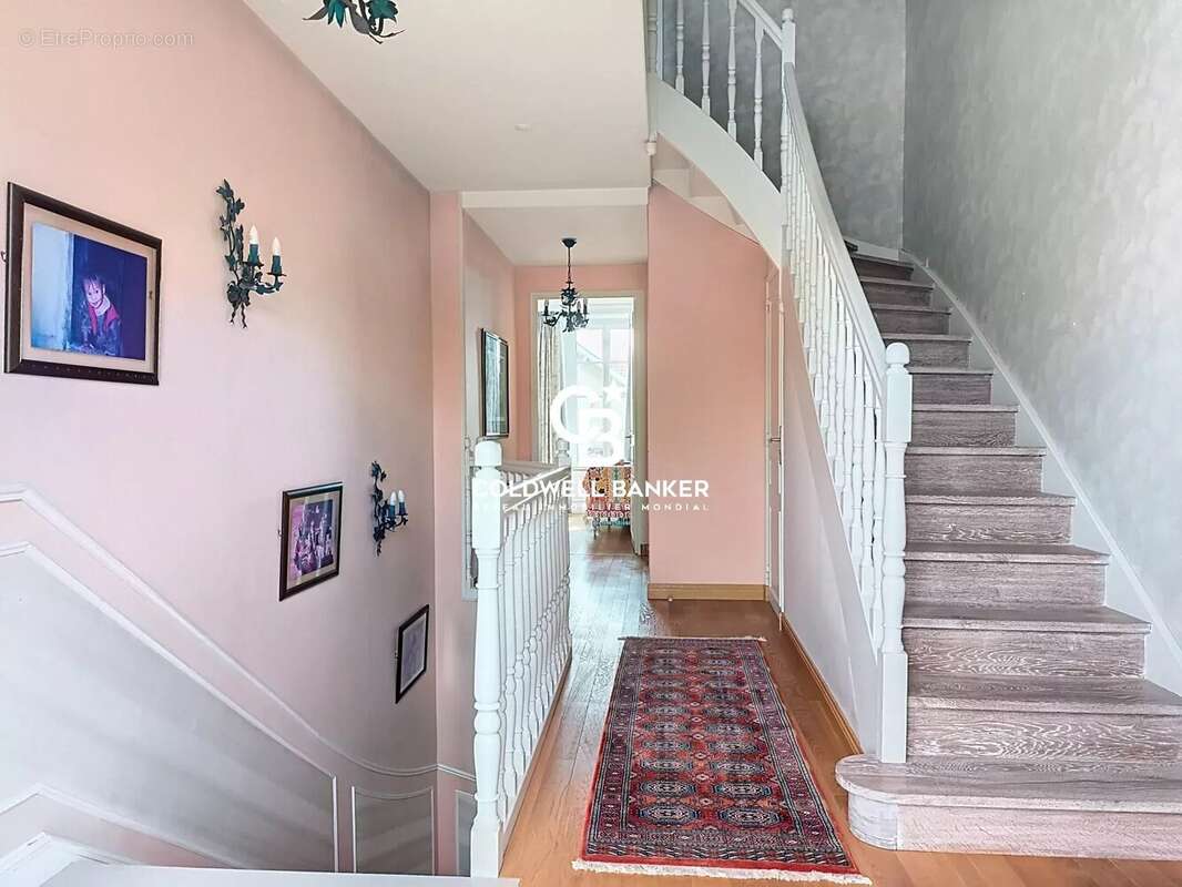 Maison à LES HERBIERS