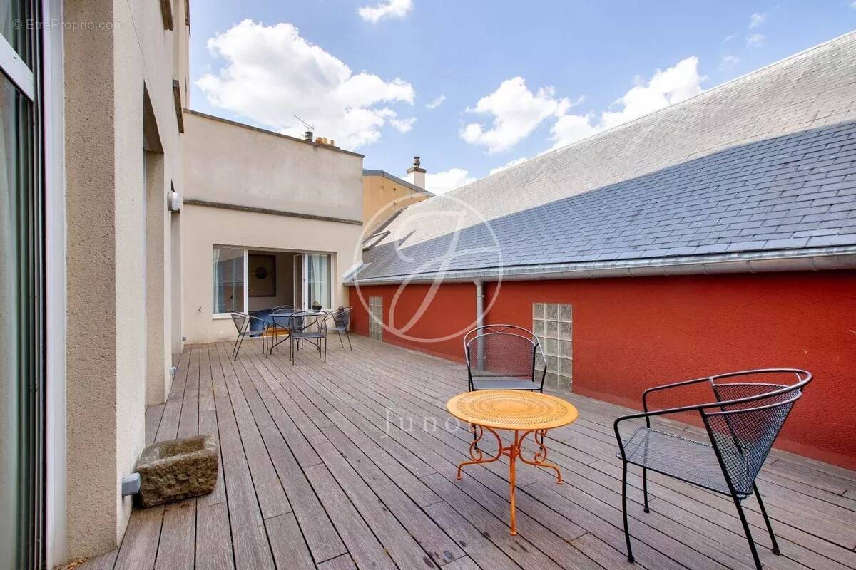 Appartement à VERSAILLES