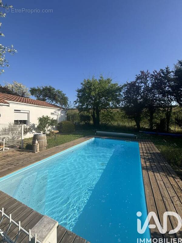 Photo 1 - Maison à VILLENAVE-D'ORNON