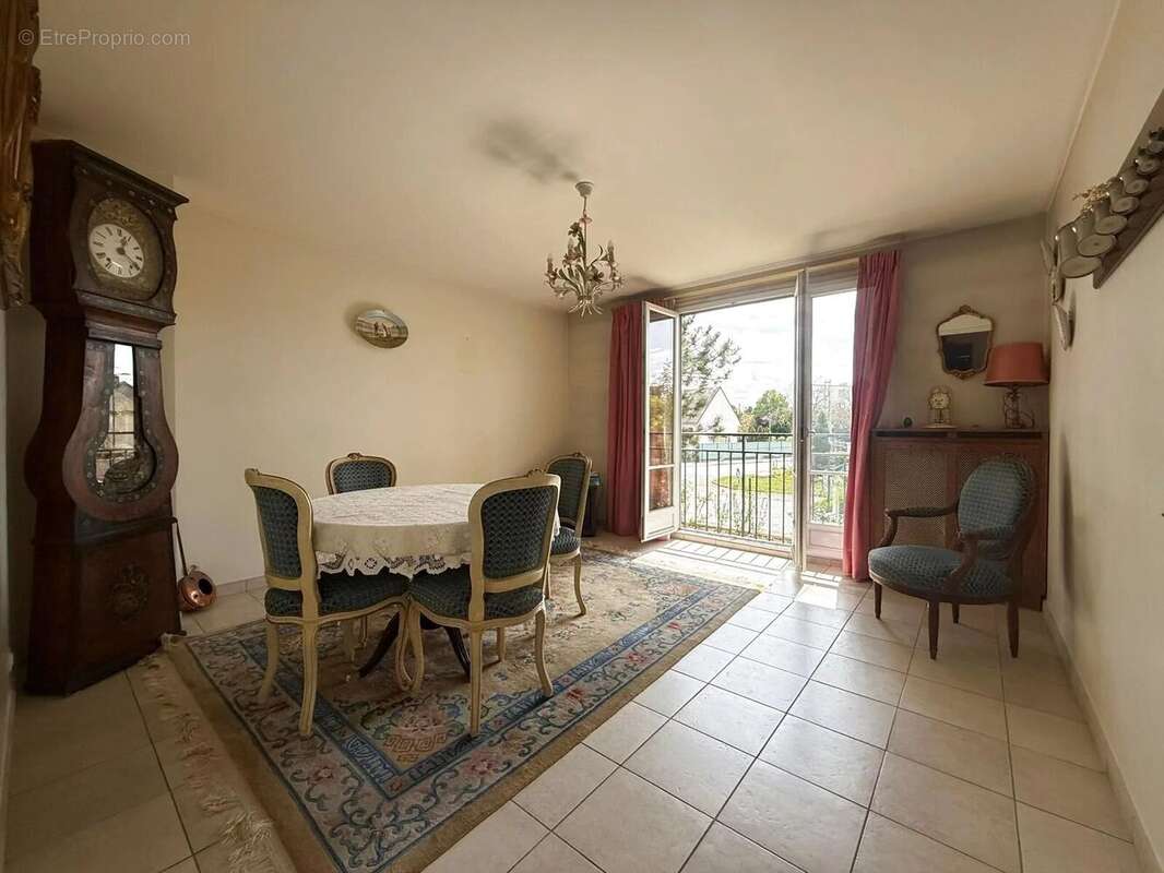 Appartement à DEUIL-LA-BARRE