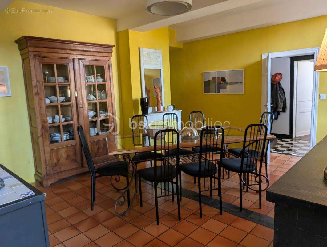 Maison à LE MAS-D'AGENAIS