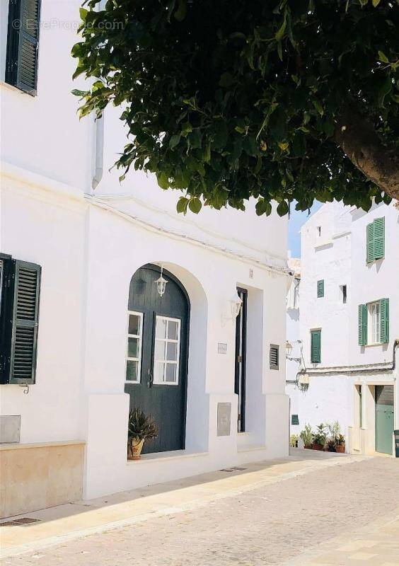 Maison à LAGORCE