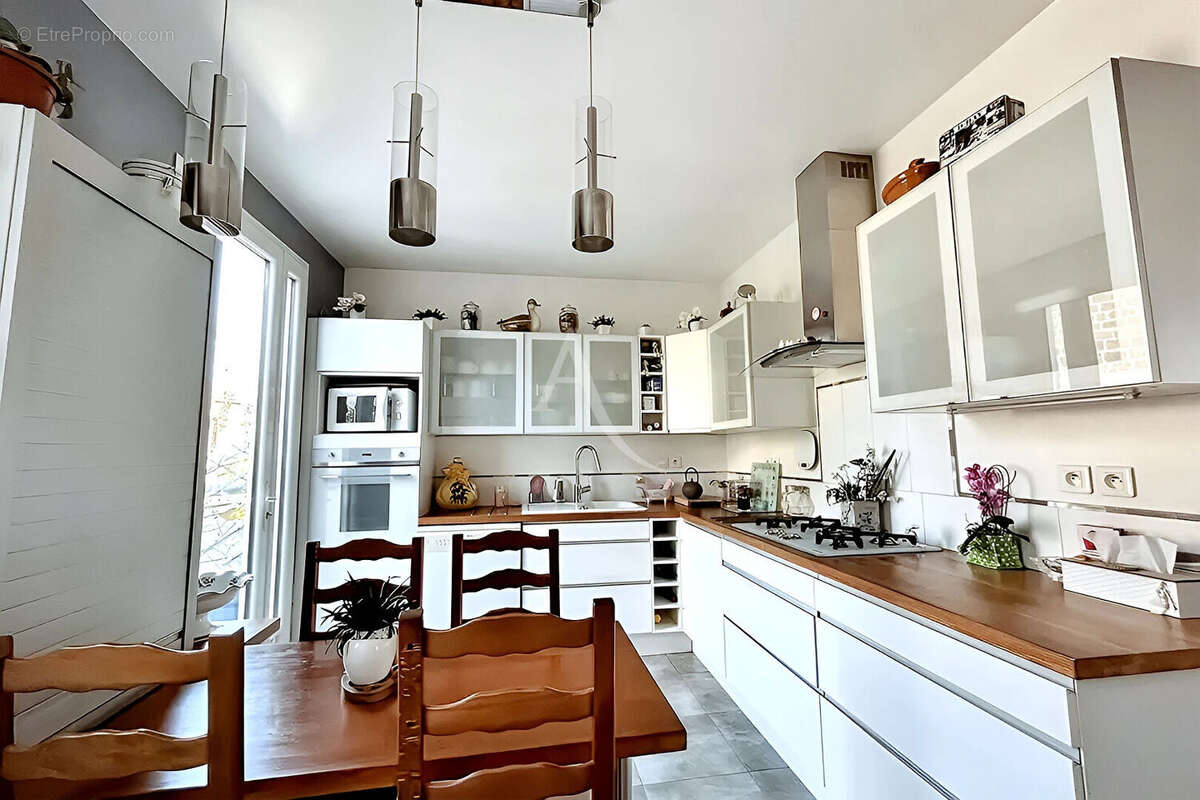 Maison à VITRY-SUR-SEINE