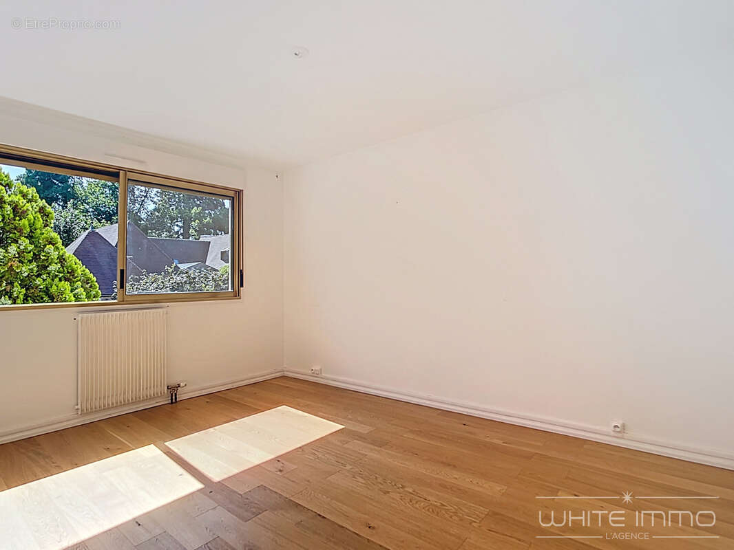 Appartement à SAINTE-FOY-LES-LYON